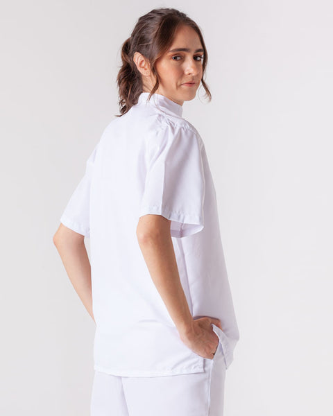 Copia de Bata En Antifluido Cuello Nerú Manga Corta Unisex Blanca
