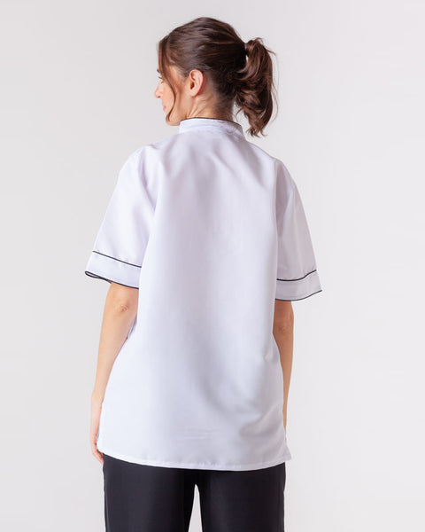 Camisa En Antifluido Cuello Nerú Con Perilla Manga Corta Unisex